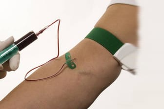 Blutspende: Blutspender sind Lebensretter.