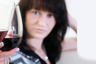 Alkohol: Warum Frauen schneller betrunken sind.