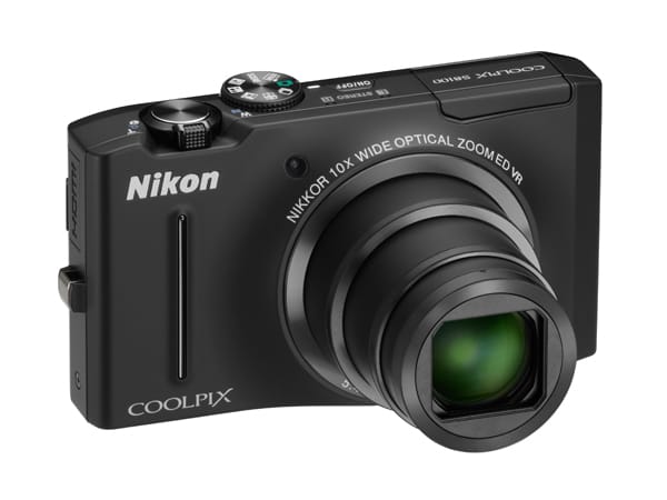 Nikon verzichtet bei der Coolpix S8100 (240 Euro) auf manuelle Einstellmöglichkeiten und bietet nur Automatikmodi an.