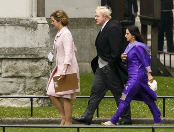 Der britische Publizist und konservative Politiker Boris Johnson auf dem Weg zur Westminster Abbey.