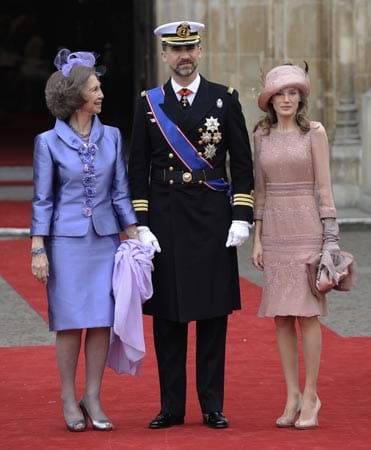 Die spanische Königin Sofia, Kronprinz Felipe und Prinzessin Letizia.