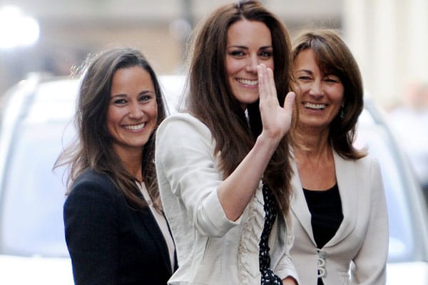 Im Kreise ihrer Lieben: Pippa Middleton mit Schwester Kate und Mutter Carole.