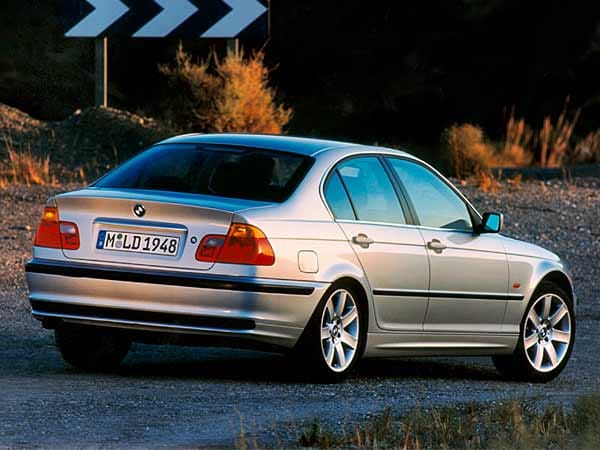 BMW 3er Historie: Der BMW E46 wurde von 1998 bis 2007 gebaut.