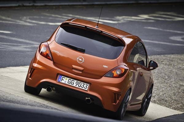 500 Stück will Opel von der Rennsemmel noch in diesem Jahr absetzen.