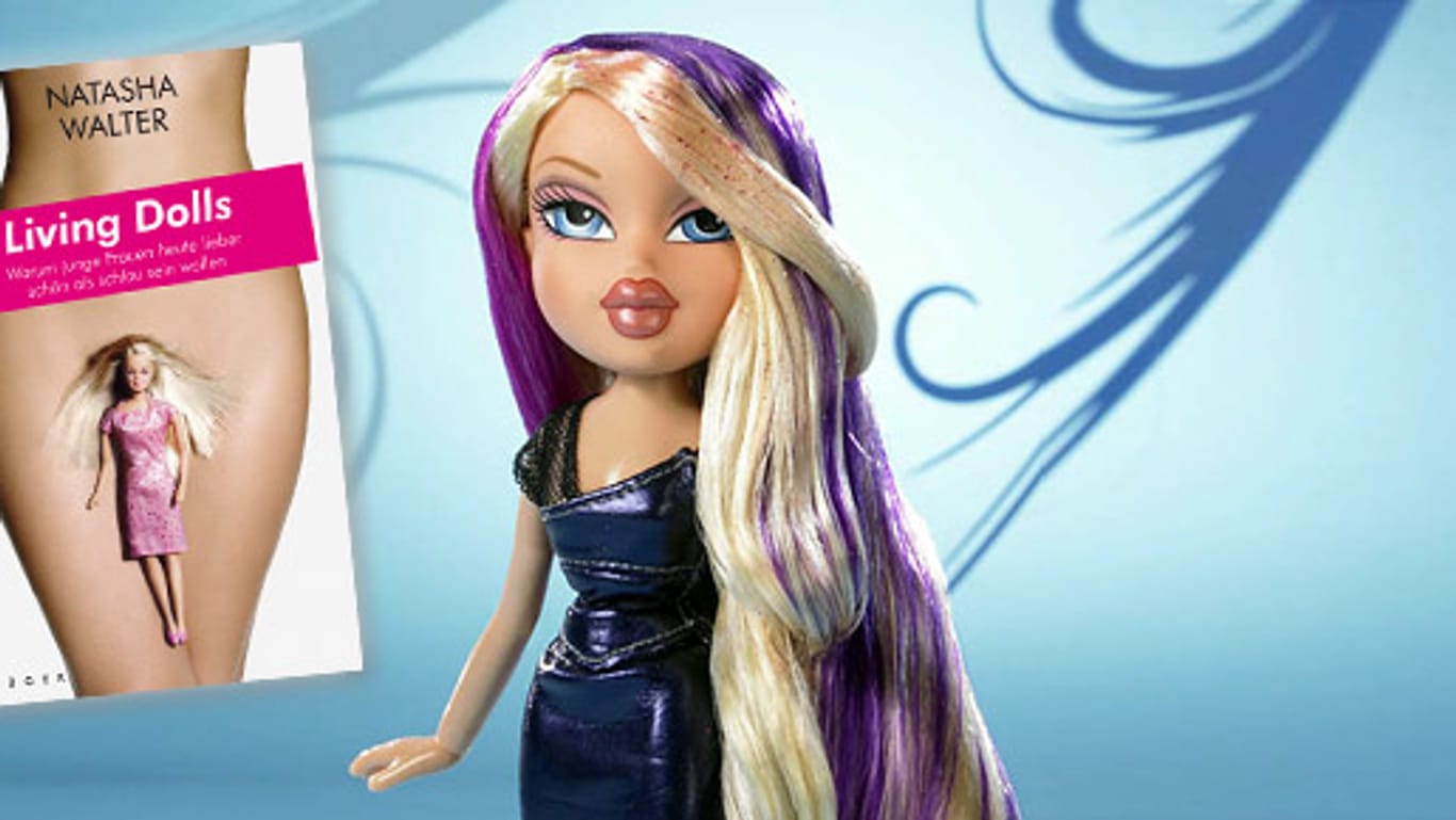 Bratz-Puppe mit lila-blondem Haar mit Buchcover von Natasha Walter.