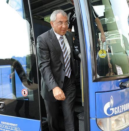 "Unser Ziel ist, unfallfrei nach Gelsenkirchen zurückkehren." Schalkes ehemaliger Trainer Felix Magath nach dem 0:5 beim 1. FC Kaiserslautern.