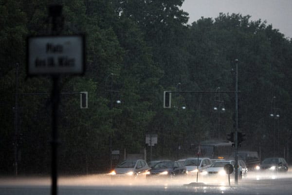 Auch in Berlin kam ordentlich Nass vom Himmel Auch in Berlin kam ordentlich Nass vom Himmel