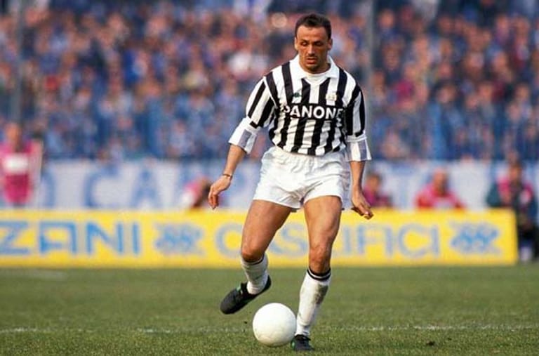 Jürgen Kohler spielt von 1991 bis 1995 in Italien. Neben dem UEFA-Pokal gewinnt der "Kokser" mit Juventus Turin in der Spielzeit 1994/95 auch die Meisterschaft.