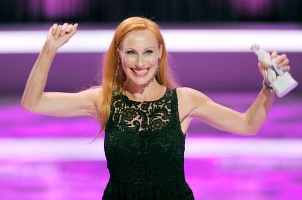 Ungezügelte Freude zeigte Andrea Sawatzki, die als beste Schauspielerin in der Kategorie "Fernsehfilm" ausgezeichnet wurde. Sie überzeugte mit ihrer Rolle in den Film "Bella Vita" (ZDF), in der sie eine Ehefrau spielt, die mit der Geliebten ihres Mannes konfrontiert wird.