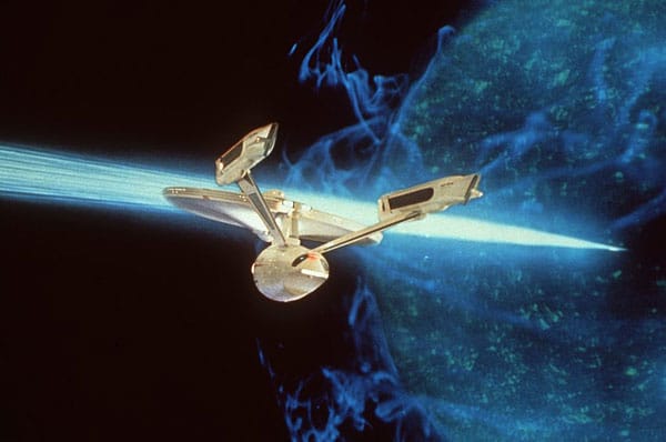 Die USS Enterprise - Flaggschiff der TV-Serie "Star Trek": "Einfach mal den Gedanken freien Lauf zu lassen, an die Grenzen des physikalisch Machbaren zu gehen und zu schauen, was irgendwann möglich sein könnte, ist toll und sehr erfrischend", sagt der ehemalige deutsche Astronaut Ulrich Walter.