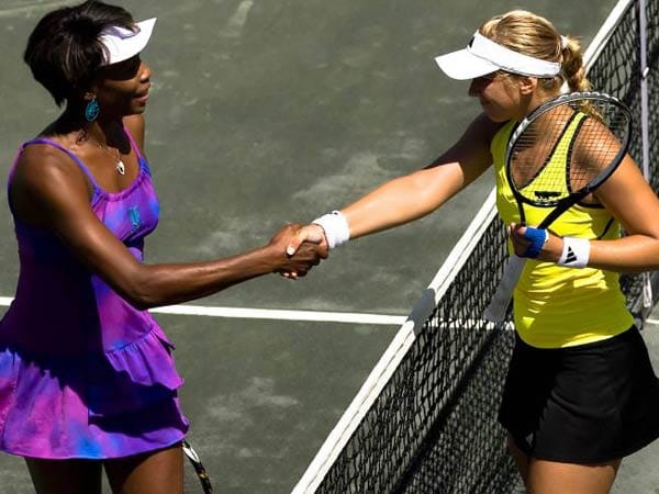 April 2009: Der Monat ihres ersten Triumphes. Beim Family Circle Cup in Charleston schlägt Sabine Lisicki die ehemalige Nummer eins Venus Williams.