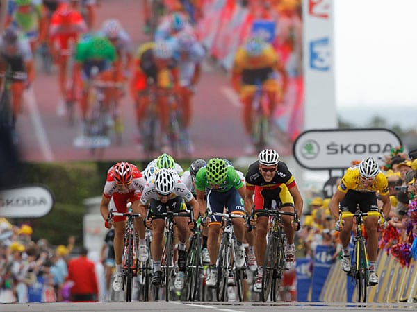Doppeltes Finale: Der Schlussspurt der fünften Etappe war großes Kino, mit den Topsprintern der Tour de France als Hauptdarsteller.