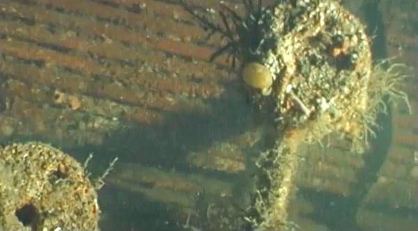 Anschlussflansche vor dem Kessel der "Wiesbaden": Am 1. Juni 1916 sank der deutsche Kreuzer "Wiesbaden" im Skagerrak in der größten Seeschlacht des Ersten Weltkriegs. Anschlussflansche vor dem Kessel der "Wiesbaden": Am 1. Juni 1916 sank der deutsche Kreuzer "Wiesbaden" im Skagerrak in der größten Seeschlacht des Ersten Weltkriegs.