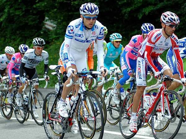 Auch der Franzose Remi Pauriol (Mitte) musste die Tour de France nach einem Sturz auf der siebten Etappe aufgeben.