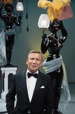 Er war auch auf der Showbühne zu Hause: Heinz Reincke in der TV-Show "Schön war die Zeit" in April 1975.