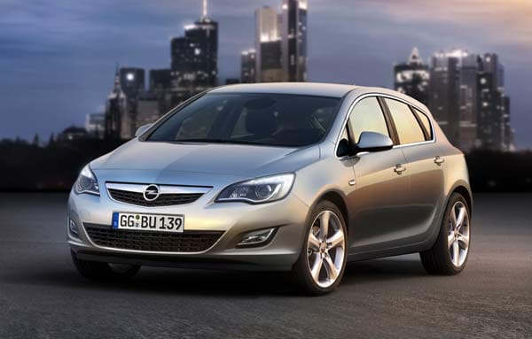 Neuwagen Privatkunden: 11730 Astra verkaufte Opel - Platz 6.