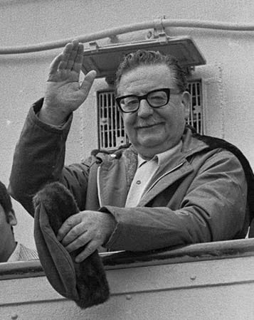 Der Arzt Salvador Allende, Chiles Präsident von 1970 bis 1973: Sein Ziel war der radikale sozialistische Umbau der Gesellschaft mit demokratischen Mitteln.