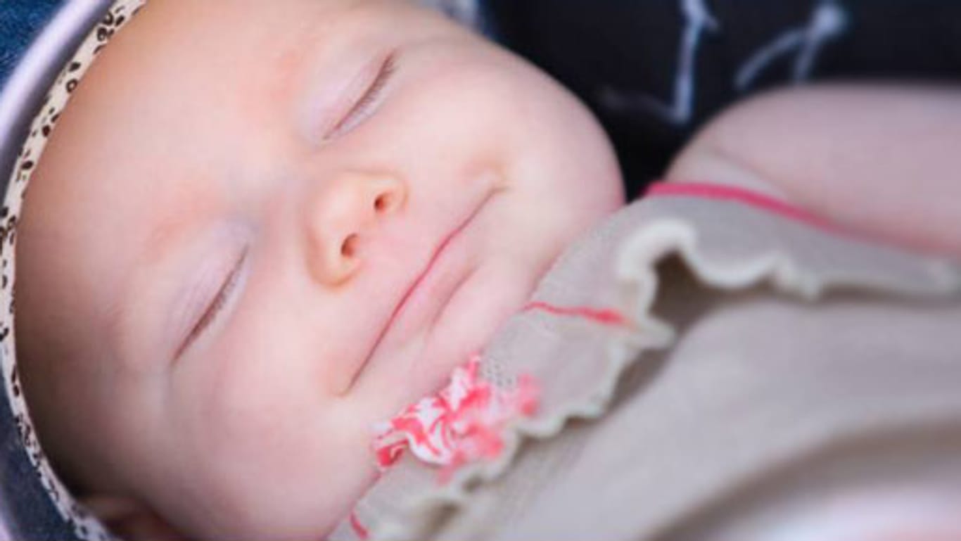Auch bei heißem Wetter können Babys gut schlafen
