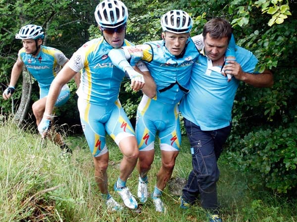 Die Tour 2011 ist eine Tour der Stürze. Für Alexander Winokurow ist nach einem Unfall auf der neunten Etappe die Frankreich-Rundfahrt zu Ende.. Der 37-Jährige erleidet einen Oberschenkelbruch.