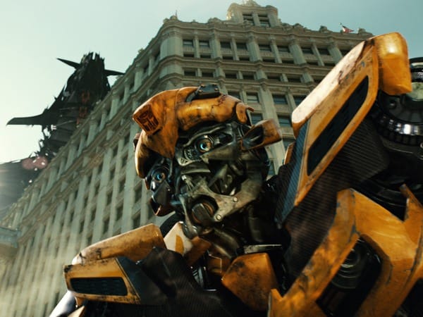 Schon öfters haben die Autobots gegen die Decepticons gekämpft und dabei den Sieg davon getragen. Schon öfters haben die Autobots gegen die Decepticons gekämpft und dabei den Sieg davon getragen.