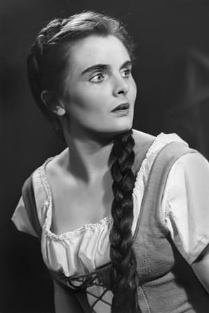 "Rose Bernd": In dem Theaterstück von Gerhart Hauptmann spielte die schöne Schauspielerin im Staatstheater Schwerin die Titelrolle - und begeisterte die Zuschauer.