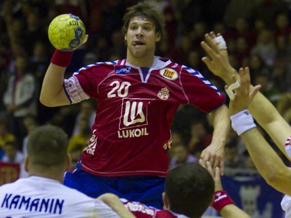 Frisch Auf Göppingen verstärkt sich mit dem serbischen Rückraum-Talent Momir Rnic. Der 24-jährige Nationalspieler kommt vom slowenischen Serienmeister Celje und unterschrieb einen Vertrag bis 2014.
