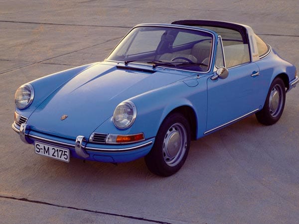 Porsche 911 - seit 1964 der Sportwagen-Klassiker schlechthin: Er ist das sportliche Derivat vom VW Käfer.