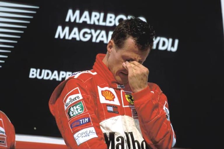 Auch im Jahr darauf ist Schumacher zu stark für die Konkurrenz. Er wird in Budapest vorzeitig zum vierten Mal Weltmeister.