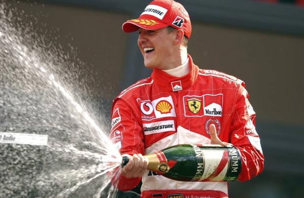 Und immer wieder Spa. 2004 holt Schumacher mit einem zweiten Platz in Belgien seinen siebten WM-Titel.