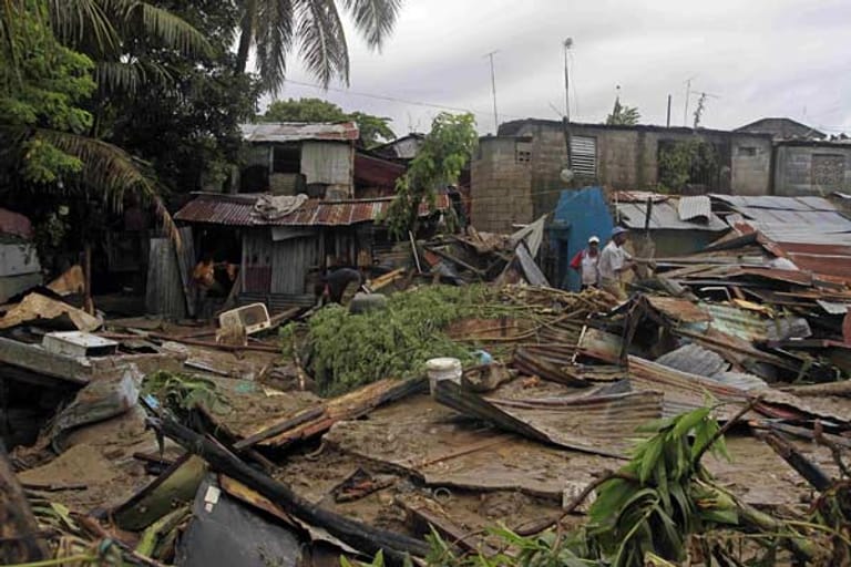 In der Dominikanischen Republik hat der Sturm schwere Schäden angerichtet. Auch Haiti und Puerto Rico waren betroffen. Insgesamt sind in der Karibik sechs Menschen ums Leben gekommen.