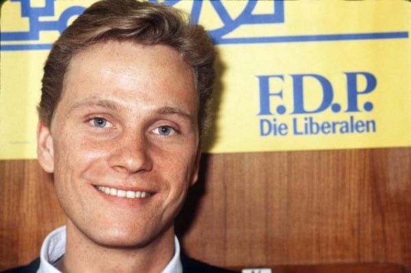 Jung-Liberaler Westerwelle Mitte der achtziger Jahre: Mit gerade 21 Jahren übernimmt Westerwelle 1983 den Chefsessel beim Jugendverband der FDP.