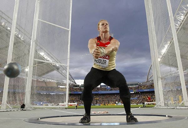 Volle Konzentration auf das große Ziel: Hammerwurf-Weltrekordlerin Betty Heidler greift in Daegu nach ihrem zweiten WM-Gold nach 2007.