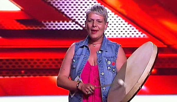 Die 49-jährige Heike Hecken aus Neuwied versuchte mit einer Schamanen-Trommel ihr Glück. Doch sie scheiterte kläglich. Die 49-jährige Heike Hecken aus Neuwied versuchte mit einer Schamanen-Trommel ihr Glück. Doch sie scheiterte kläglich.