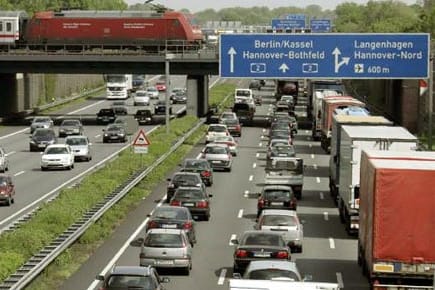 Verkehr ist einer der Hauptverursacher von Lärm