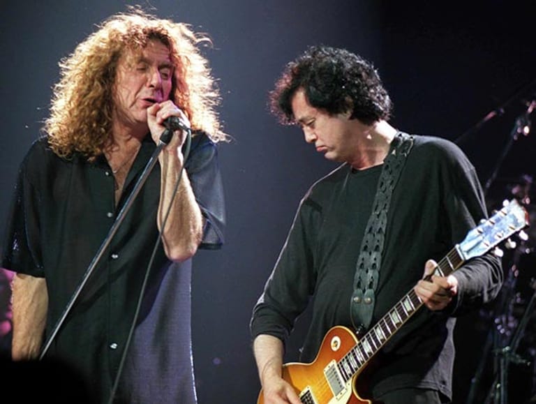 1968 wurde "Led Zeppelin" gegründet. Nach dem Tod von Drummer Don Bonham im Jahr 1980 gingen Robert Plant, Jimmy Page und John Paul Jones getrennte Wege.