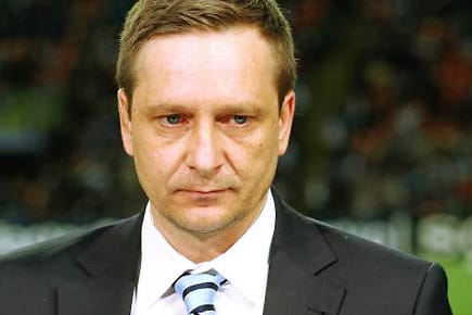 Turbulente Tage für Horst Heldt.