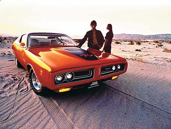 Der 1971er Dodge Charger R/T ist mit einem 370 PS starken Motor ausgestattet.