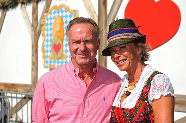 Bayern-Chef Karl-Heinz Rummenigge mit seiner Frau Martina.