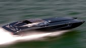 "Marine Technology" hält sich auch bei der Namensgebung an die Original-Corvette ZR1 und gibt seinem Motorboot das Kürzel "ZR2".