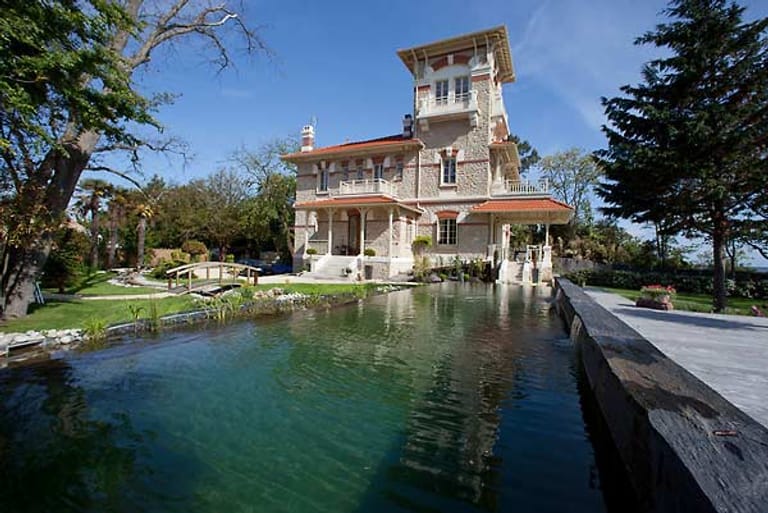 Die Villa Le Tour Rouge