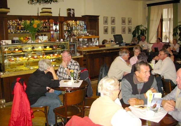 Das Grand Café befindet sich am Altstädter Ring.