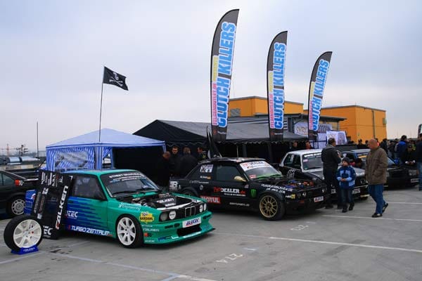 Der Gymkhana-Drift Cup 2011 war das erste Drift-Rennen auf einem Parkhausdach. Der Gymkhana-Drift Cup 2011 war das erste Drift-Rennen auf einem Parkhausdach.