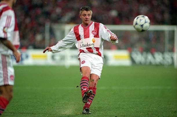 Andrej Polunin kam 1998 von Karpaty Lwiw in die Bundesliga und absolvierte 16 Spiele für den 1. FC Nürnberg. Damit war seine Karriere in der ersten Liga aber auch schon beendet. Für St. Pauli trat der Mittelfeldspieler dann noch eine Saison in der 2. Bundesliga an, für Rot-Weiss Essen zwei Jahre in der Regionalliga-Nord. Danach kehrte er in seine Heimat zurück und beendete bei Dnepro Dnepropetrovsk seine Karriere.