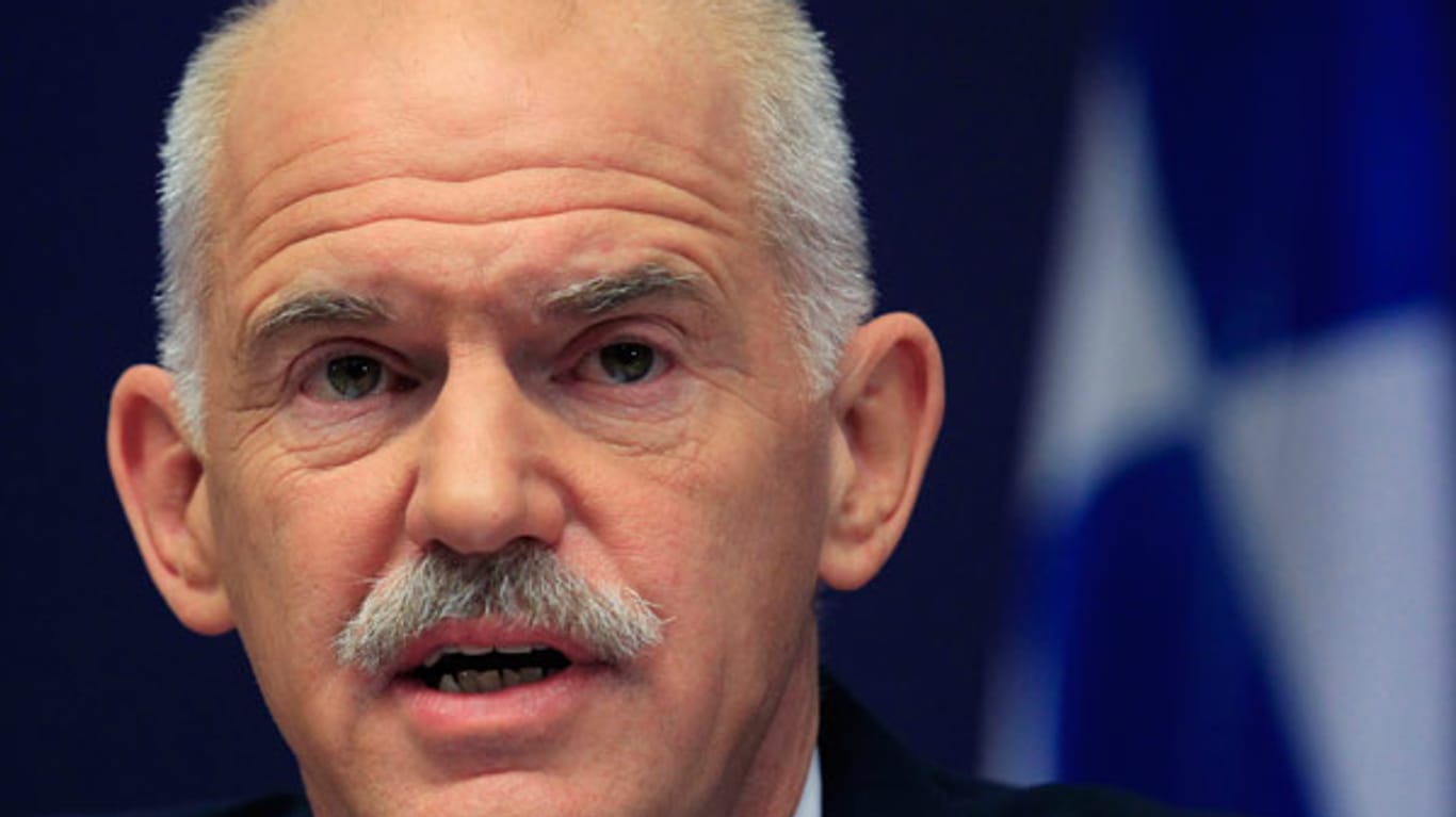 Der griechische Premier Papandreou kündigte überraschend eine Volksabstimmung über die Euro-Rettungspläne an