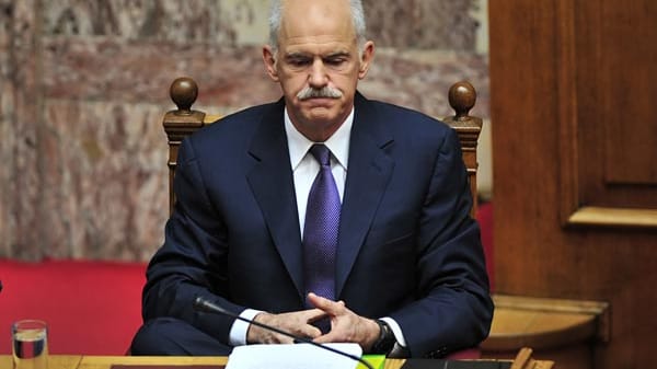 Giorgos Papandreou: Die Opposition will seinen Rücktritt und erst dann eine Übergangsregierung bilden Giorgos Papandreou: Die Opposition will seinen Rücktritt und erst dann eine Übergangsregierung bilden