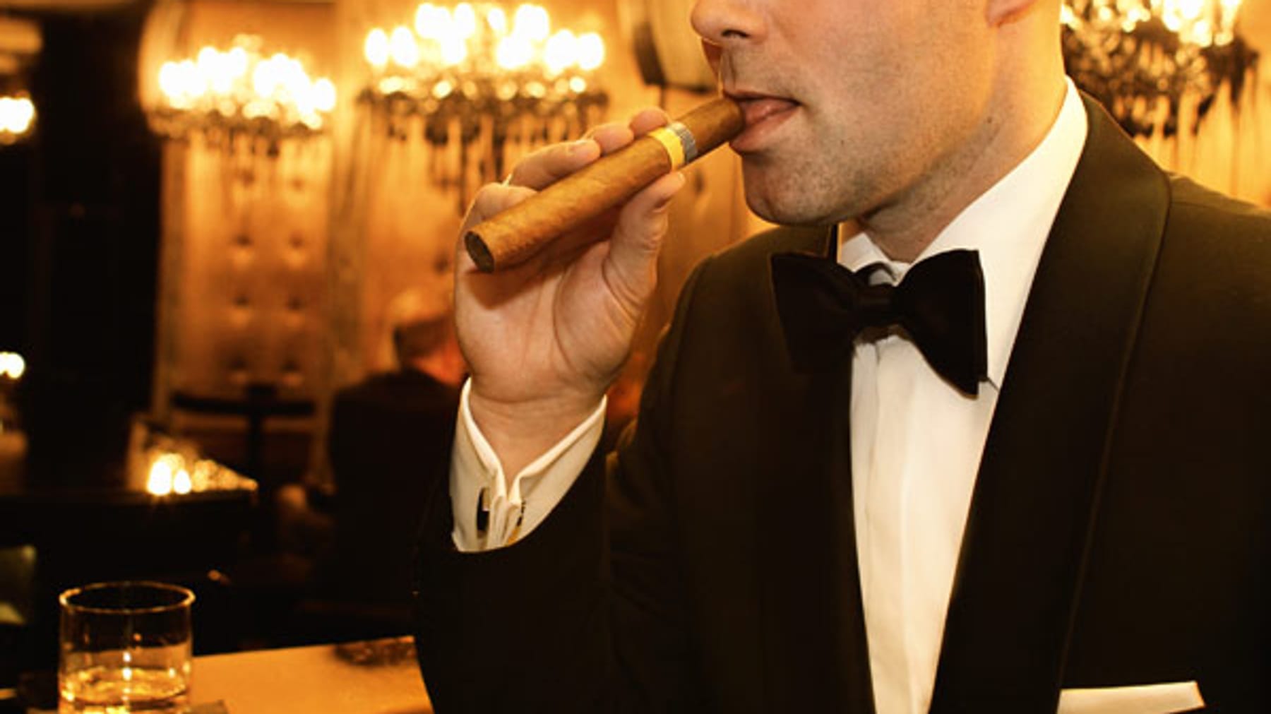 Zigarren Shop: Wer Zigarre raucht, hat Stil!