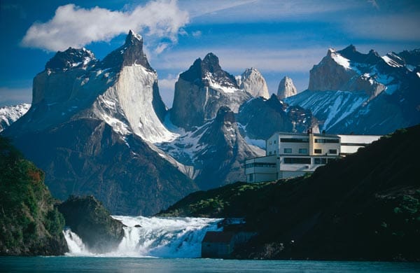 m Herzen des chilenischen Nationalparks "Torres del Paine" (deutsch: "Türme des blauen Himmels") liegt die Salto Chico Lodge.
