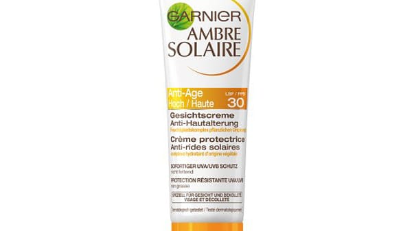 Garnier Ambre Solaire schützt vor Sonne.