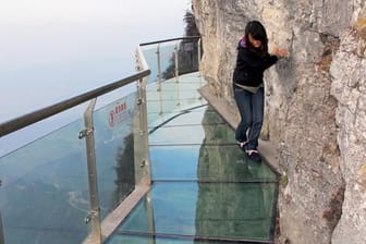 Nichts für schwache Nerven: Chinas Skywalk im Hunan Nationalpark.