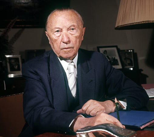 Außerdem wurde die goldene Rolex des ersten Bundeskanzlers Konrad Adenauer für stolze 142.000 Euro versteigert.